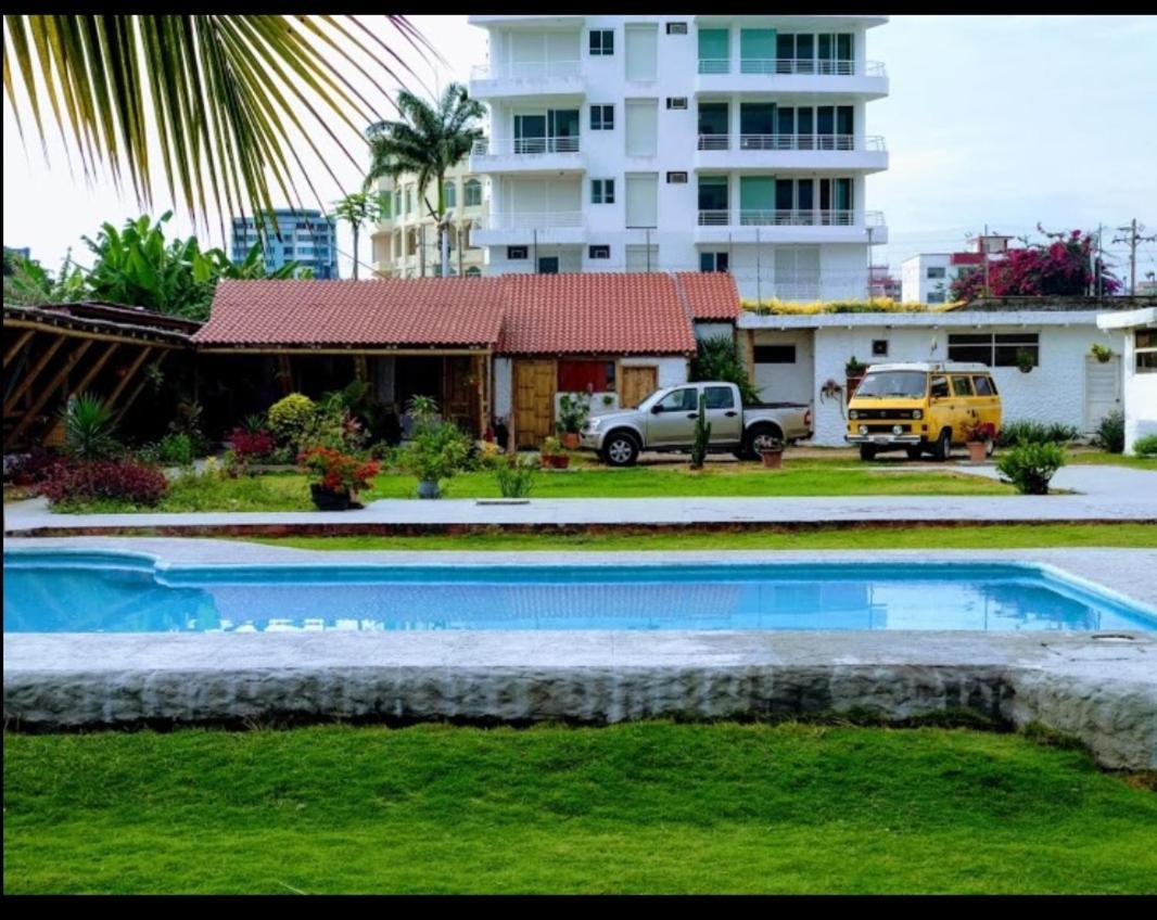 Caramba Hospedaje Hotel Tonsupa Kültér fotó