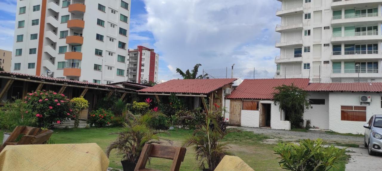 Caramba Hospedaje Hotel Tonsupa Kültér fotó