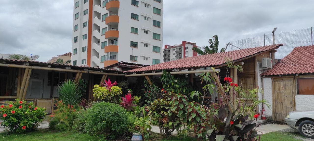 Caramba Hospedaje Hotel Tonsupa Kültér fotó